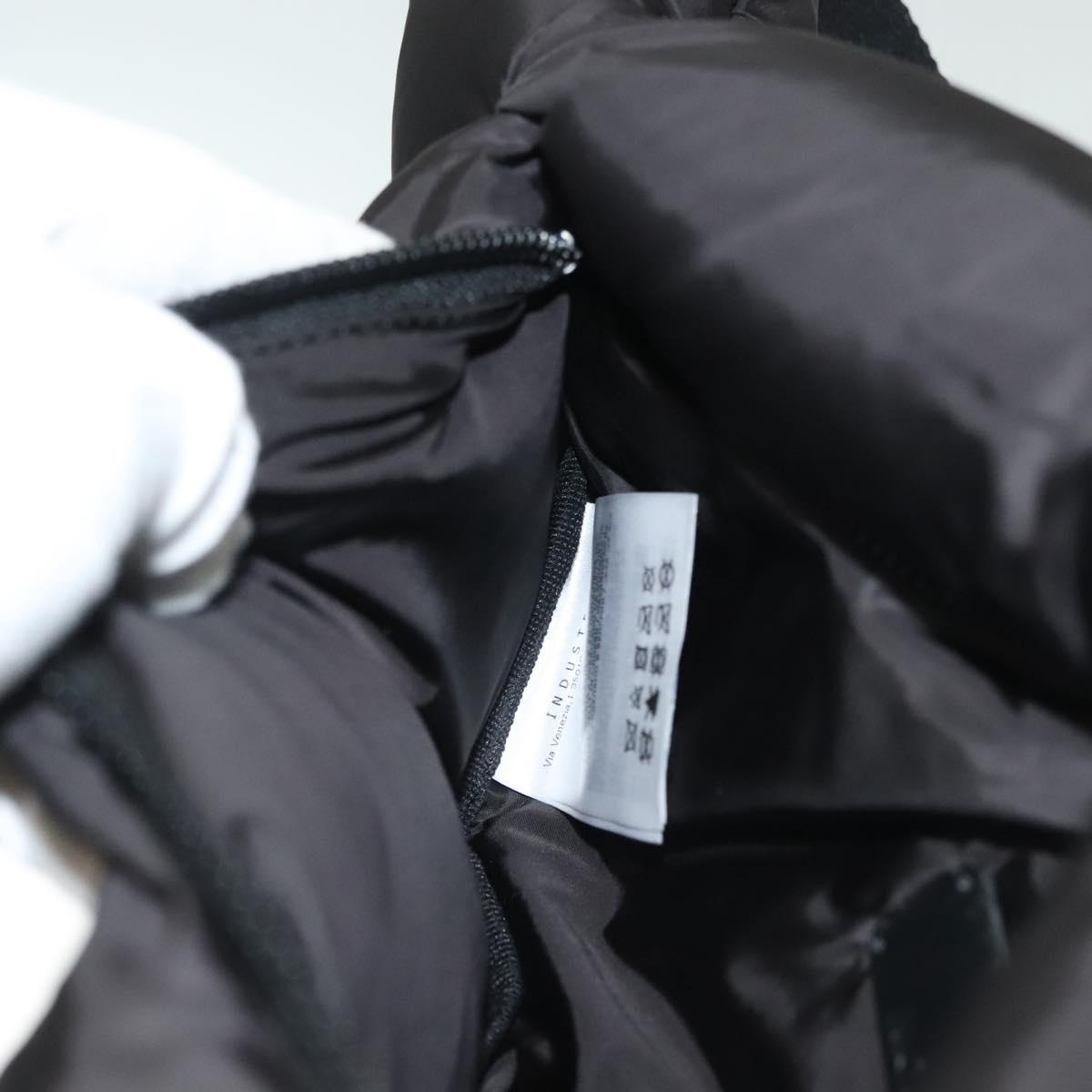 Moncler Waist bag Nylon Black Auth 135282