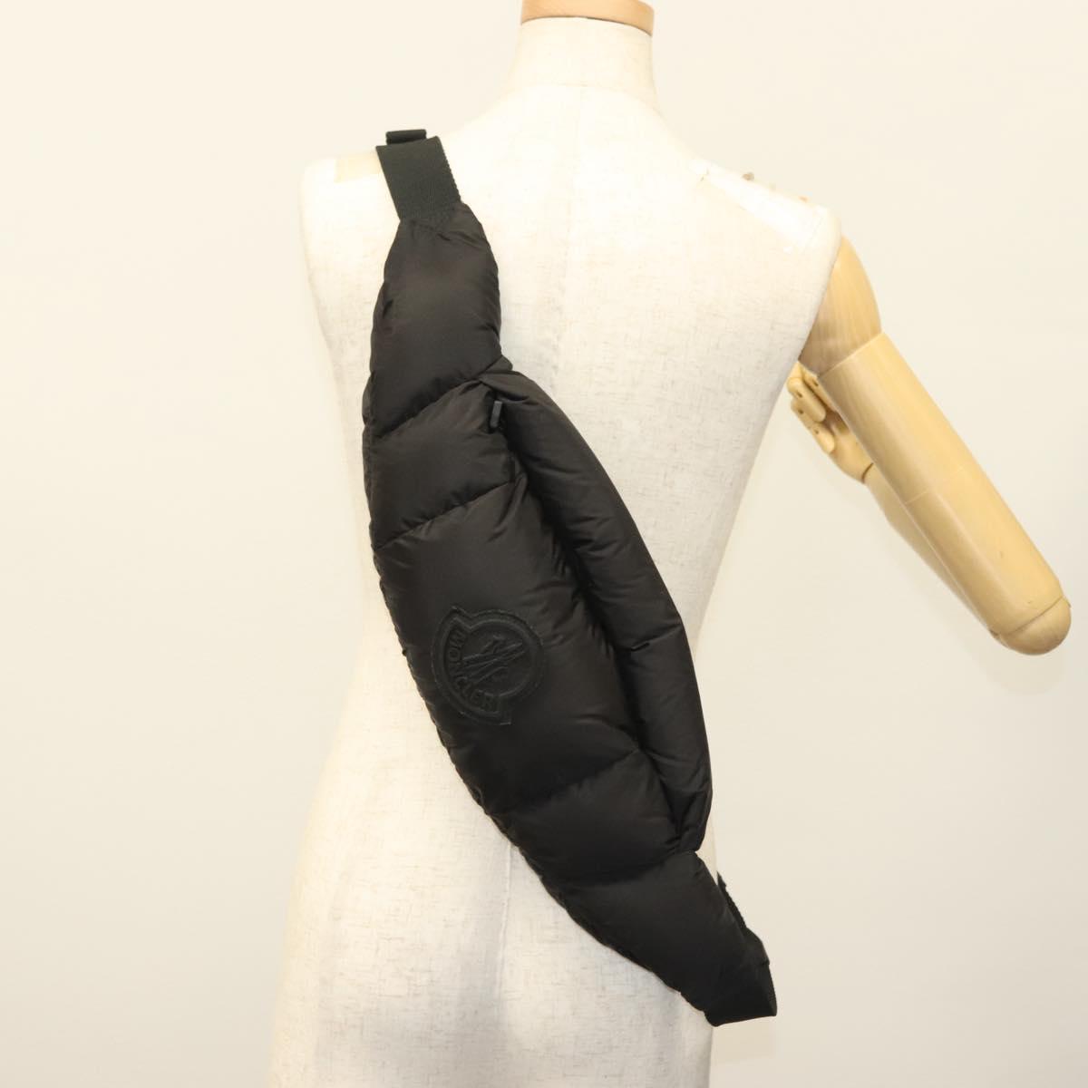 Moncler Waist bag Nylon Black Auth 135282