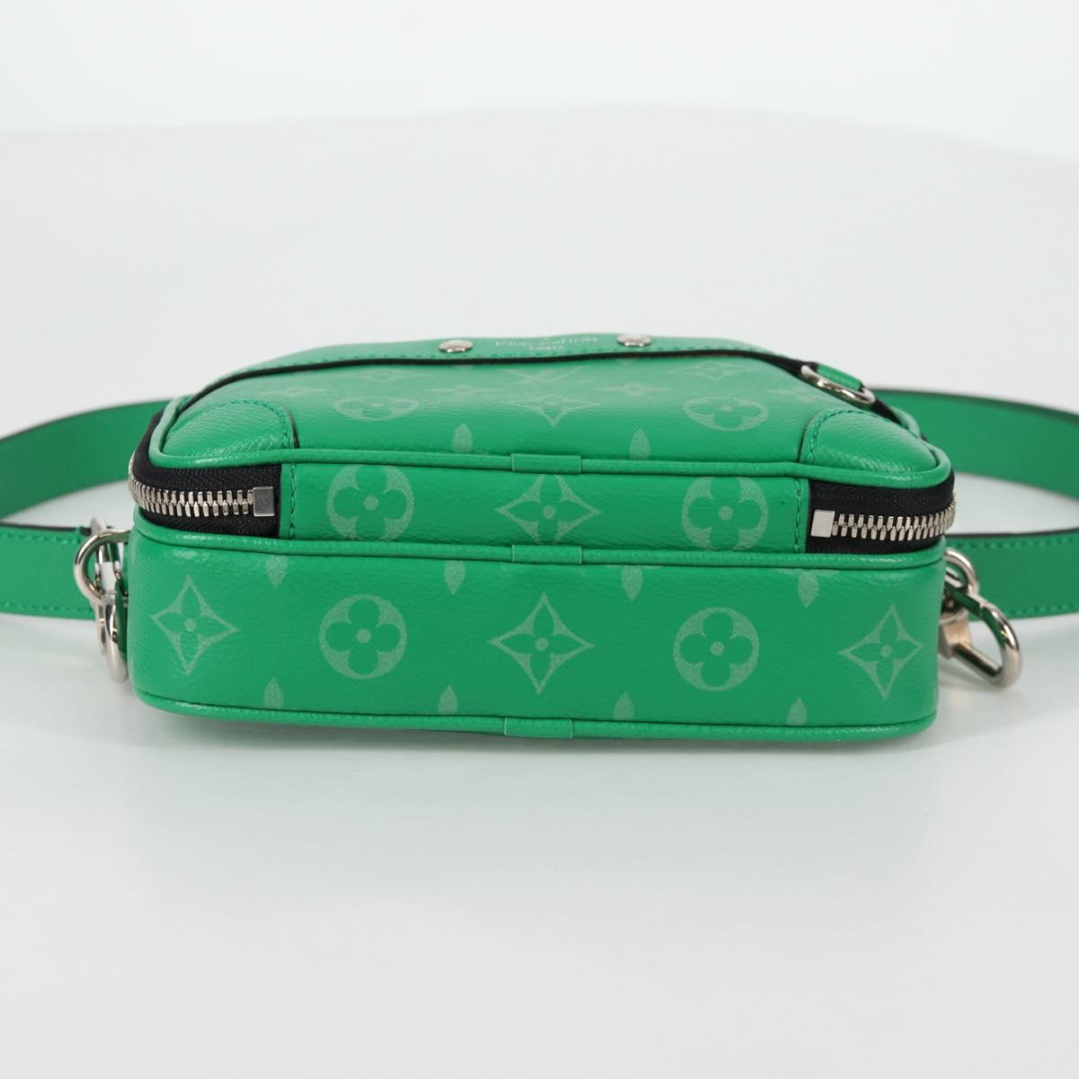 LOUIS VUITTON Taiga Lama Alpha Wearable Wallet NV Bag M30997 LV Auth 135292M