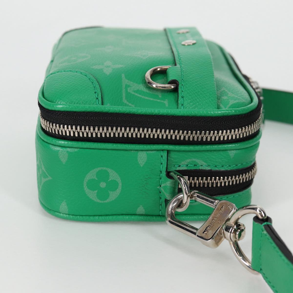 LOUIS VUITTON Taiga Lama Alpha Wearable Wallet NV Bag M30997 LV Auth 135292M