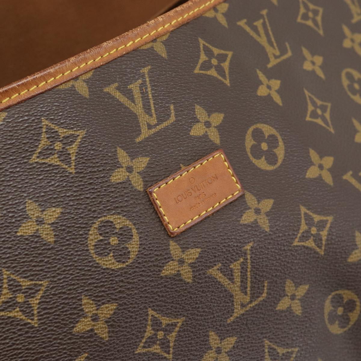 LOUIS VUITTON Monogram Saumur 43 Shoulder Bag M42252 LV Auth 135367
