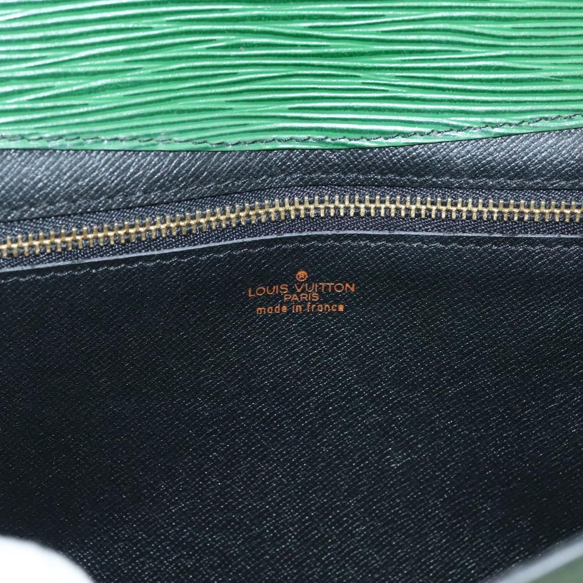 LOUIS VUITTON Epi Montaigne 23 Clutch Bag Green M52664 LV Auth 135445