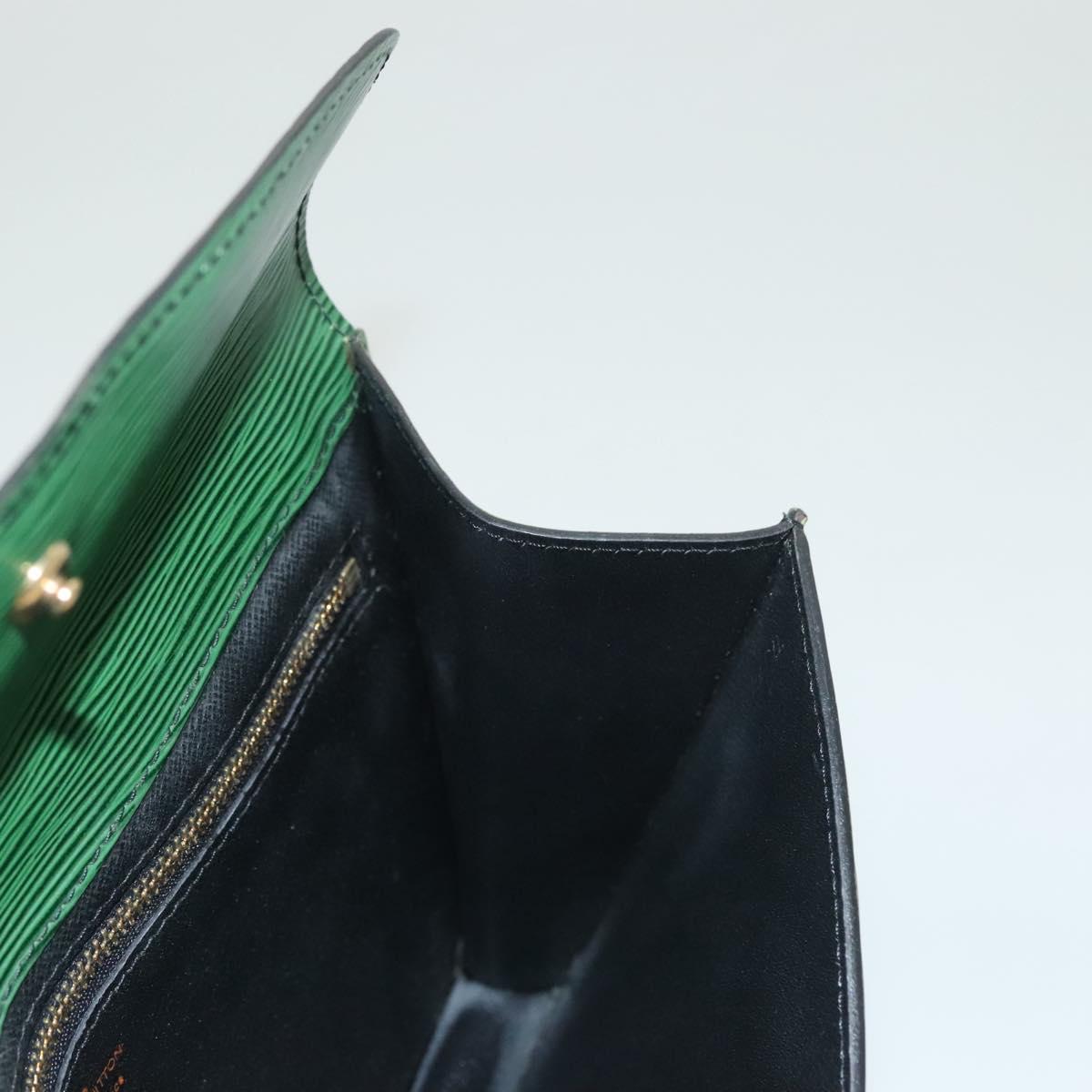 LOUIS VUITTON Epi Montaigne 23 Clutch Bag Green M52664 LV Auth 135445