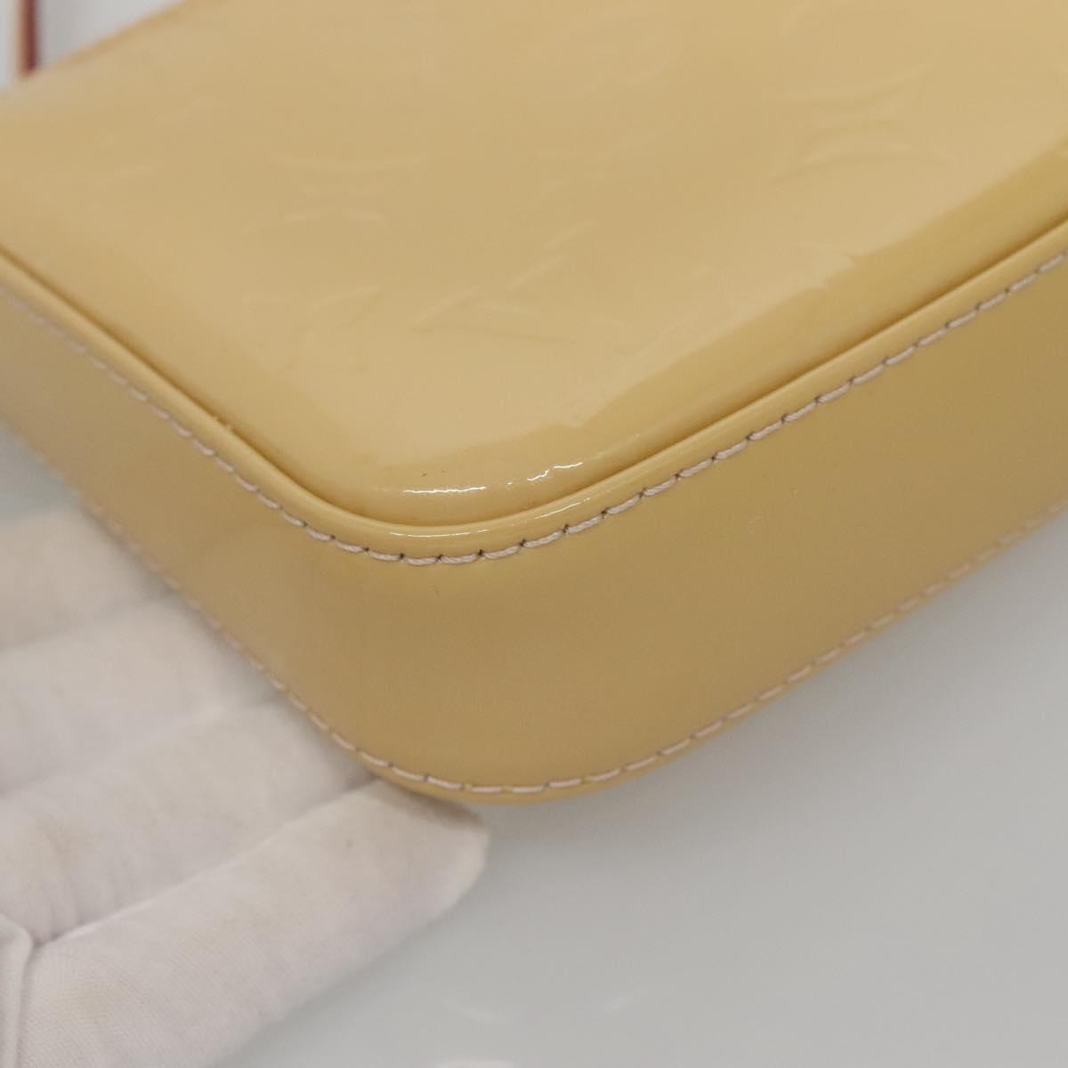 LOUIS VUITTON Vernis Pochette Accessoires Rose Angelique M90072 LV Auth 135464
