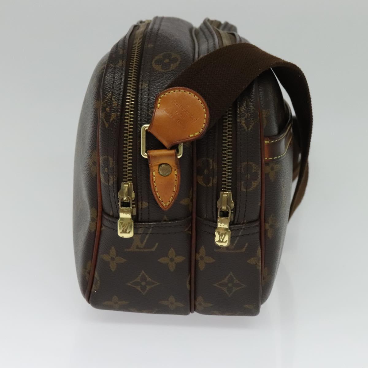 LOUIS VUITTON Monogram Reporter GM Shoulder Bag M45252 LV Auth 135633