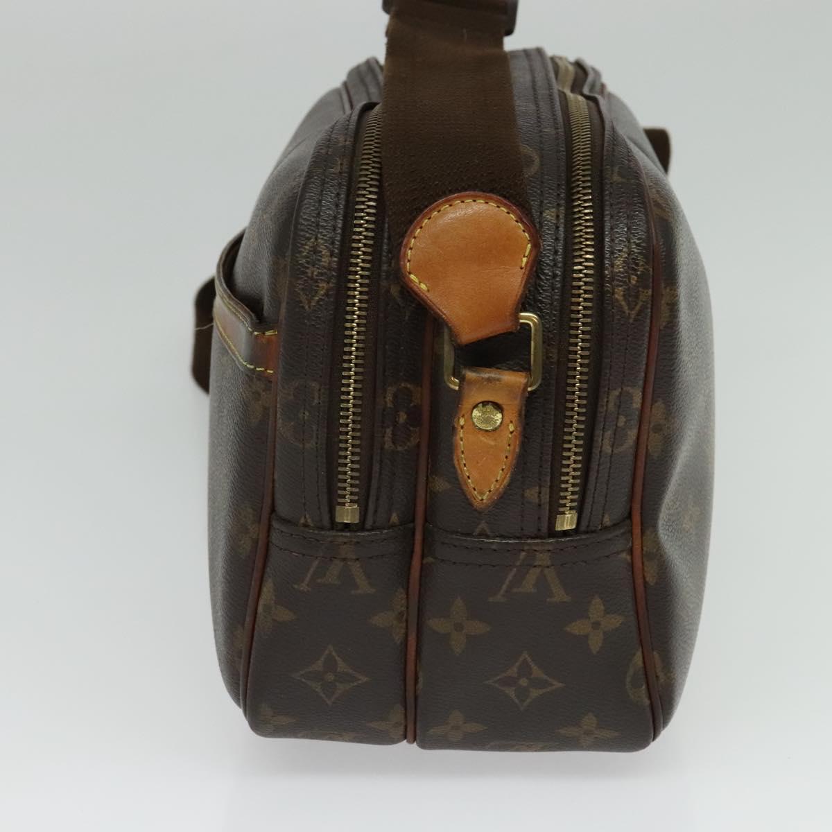 LOUIS VUITTON Monogram Reporter GM Shoulder Bag M45252 LV Auth 135633