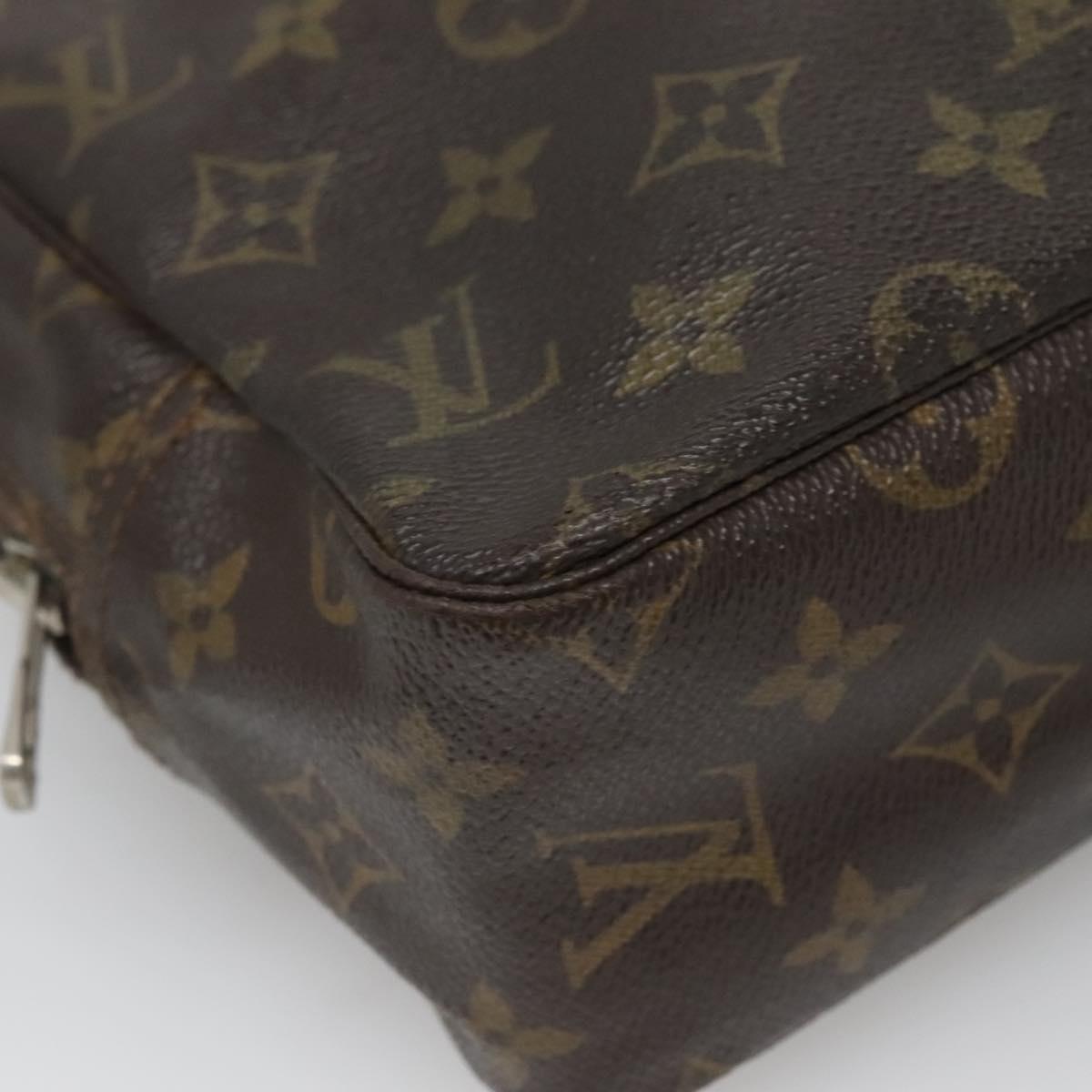 LOUIS VUITTON Monogram Trousse Toilette 28 Clutch Bag M47522 LV Auth 135734
