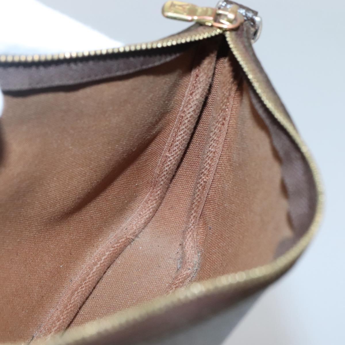 LOUIS VUITTON Monogram Pochette Accessoires Pouch M51980 LV Auth 135776