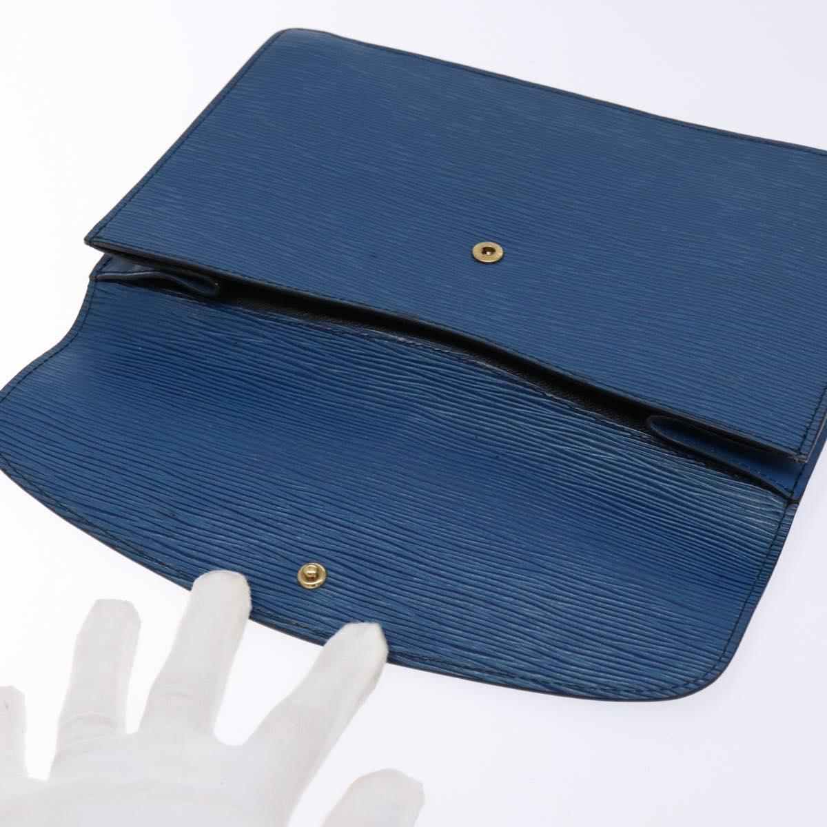 LOUIS VUITTON Epi Montaigne 27 Clutch Bag Blue M52655 LV Auth 135873
