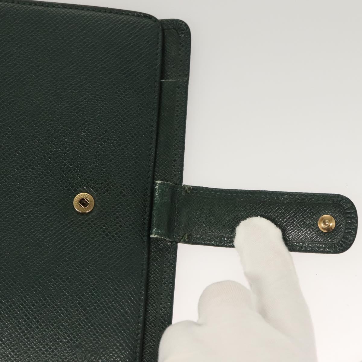 LOUIS VUITTON Taiga Agenda MM Day Planner Cover Epicea R20403 LV Auth 135909