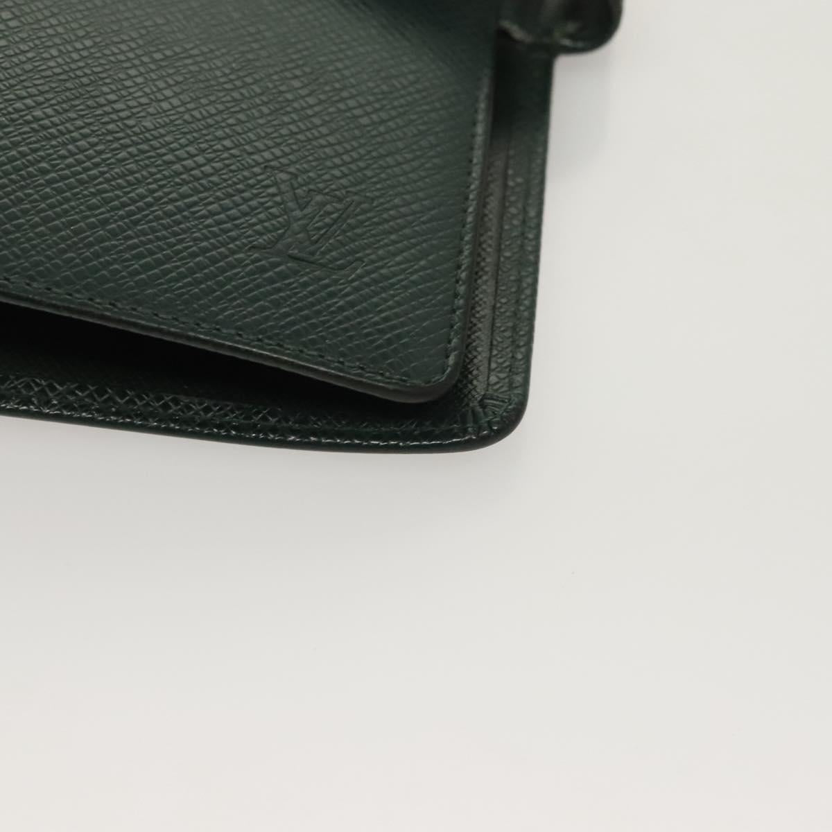 LOUIS VUITTON Taiga Agenda MM Day Planner Cover Epicea R20403 LV Auth 135909