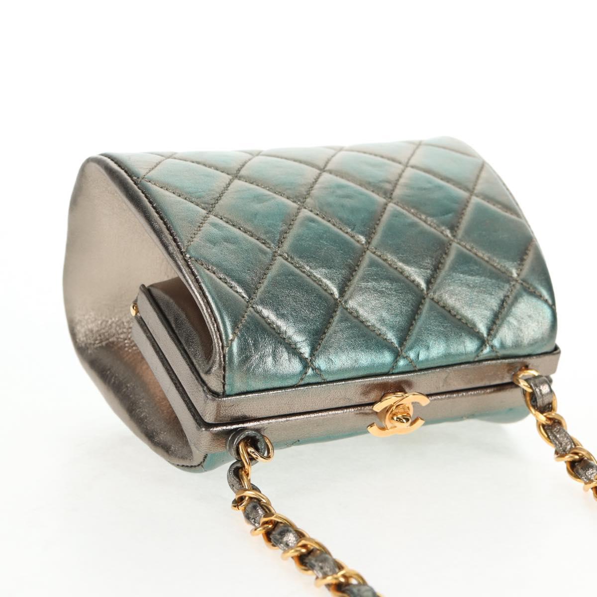 CHANEL Matelasse Chain Shoulder Bag Leather Green CC Auth 136053V