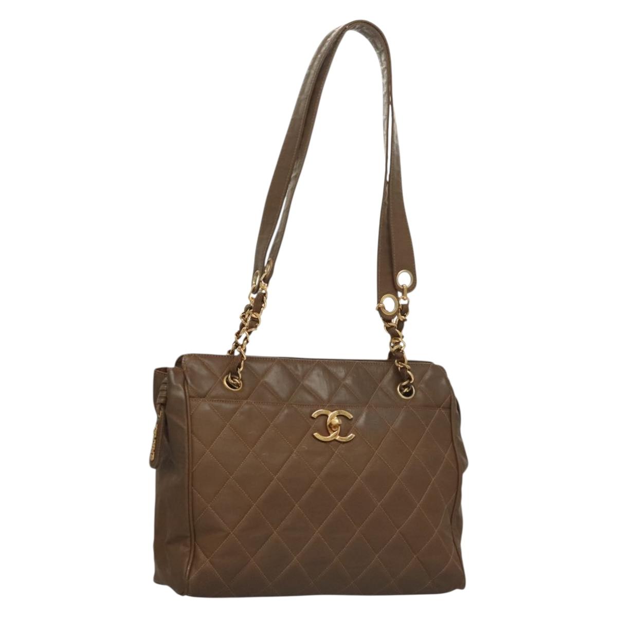 CHANEL Matelasse Chain Tote Bag Patent leather Brown Gold CC Auth 136055
