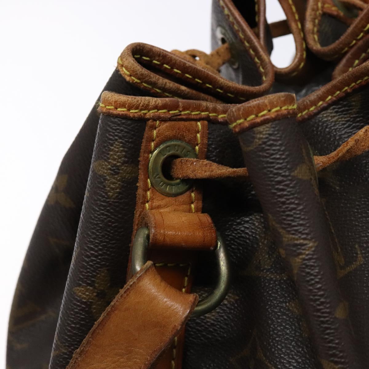 LOUIS VUITTON Monogram Petit Noe Shoulder Bag M42226 LV Auth 136092