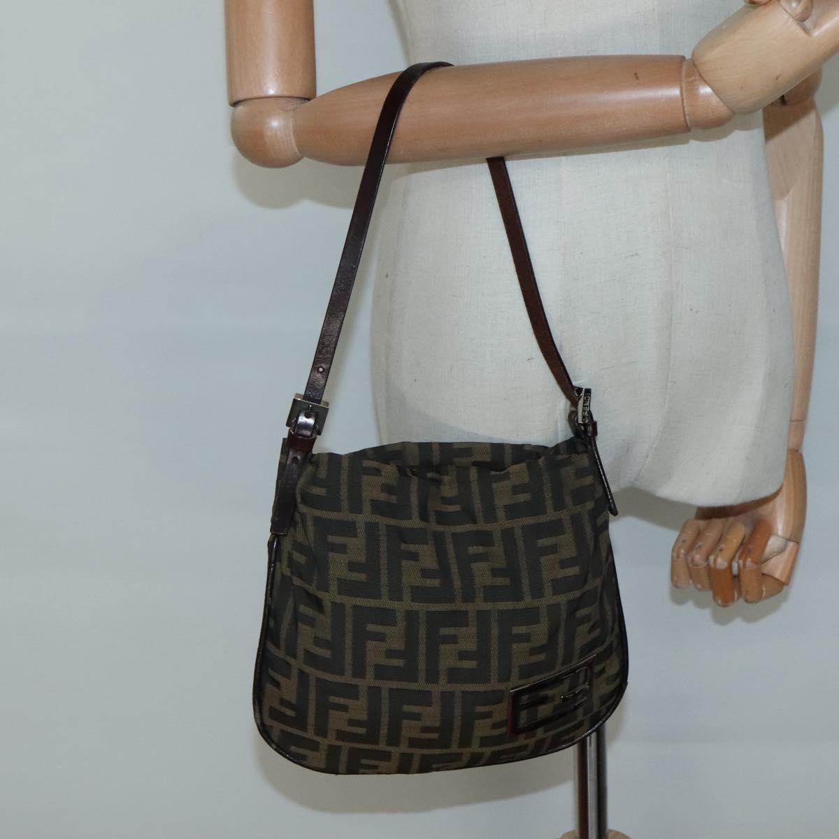 FENDI Zucca Canvas Shoulder Bag Brown Black Auth 136393