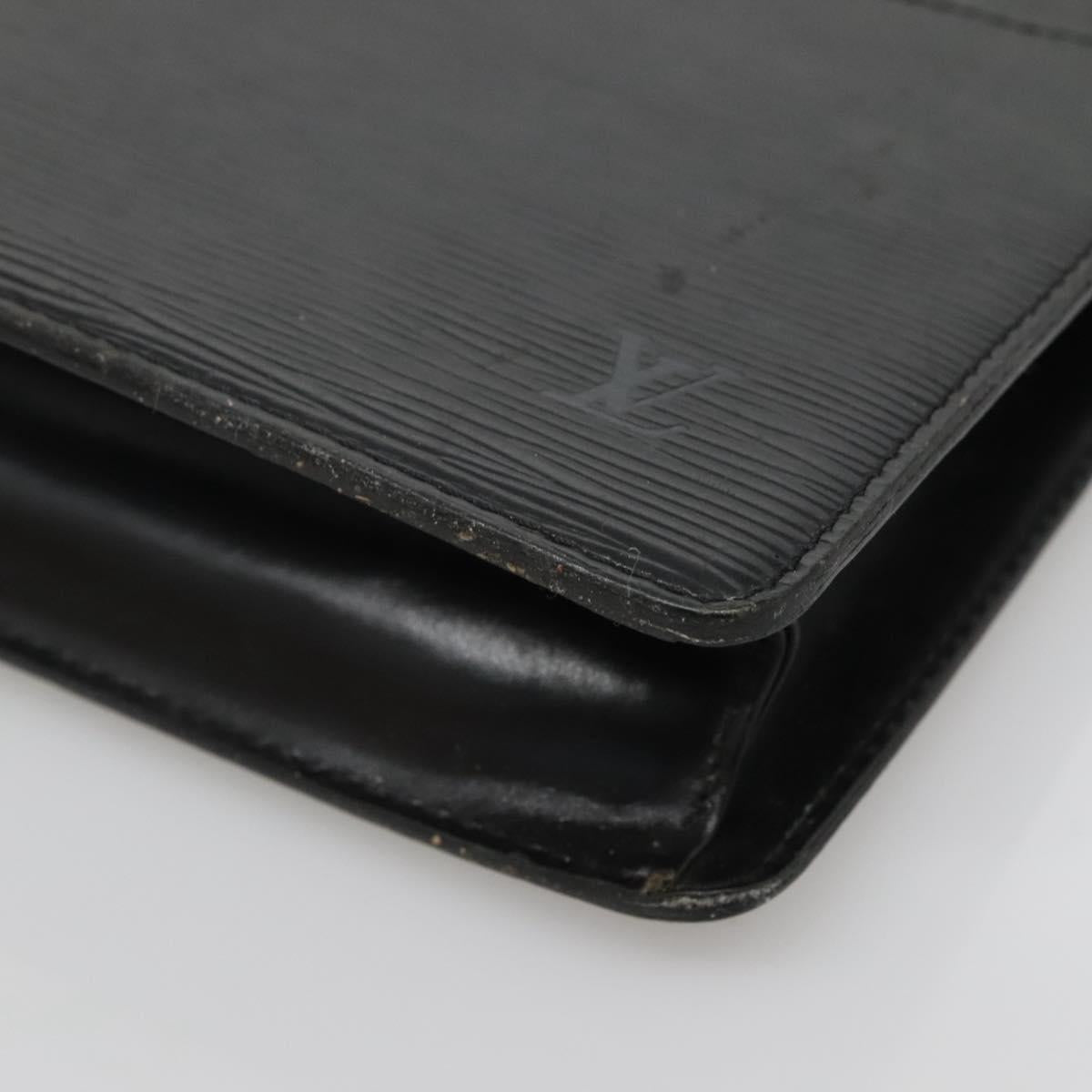 LOUIS VUITTON Epi Pochette Homme Clutch Bag Black Noir M52522 LV Auth 136523
