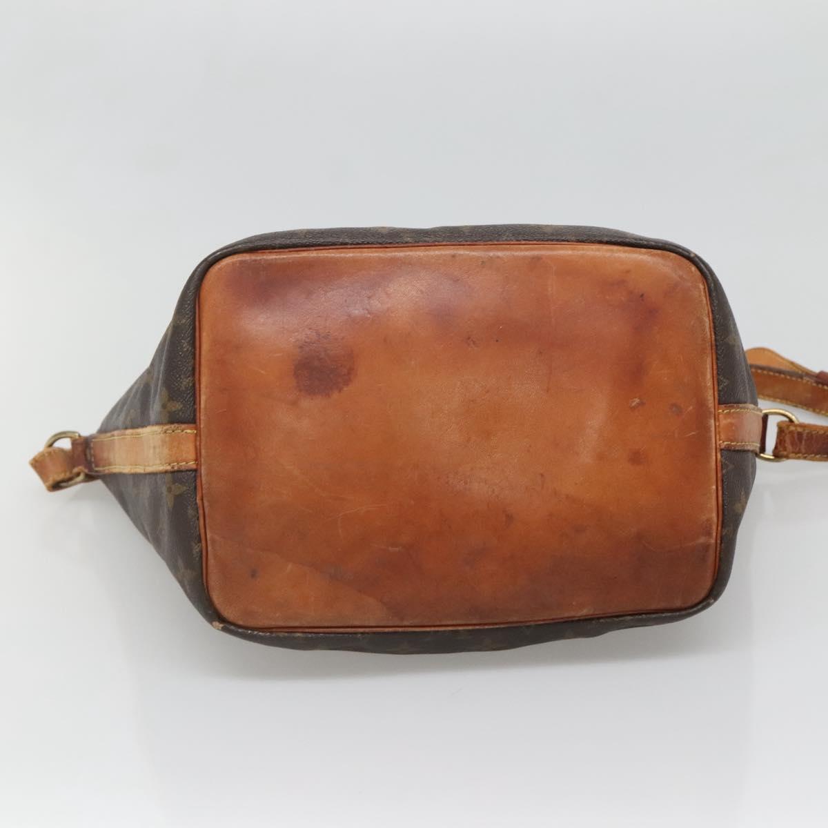 LOUIS VUITTON Monogram Petit Noe Shoulder Bag M42226 LV Auth 136932