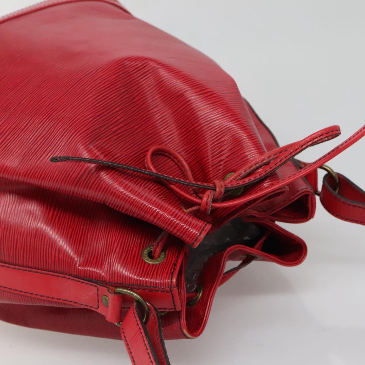 LOUIS VUITTON Epi Noe Shoulder Bag Red M44007 LV Auth 136984