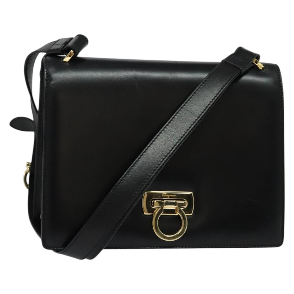 Salvatore Ferragamo Gancini Shoulder Bag Leather Black Gold Auth 137001