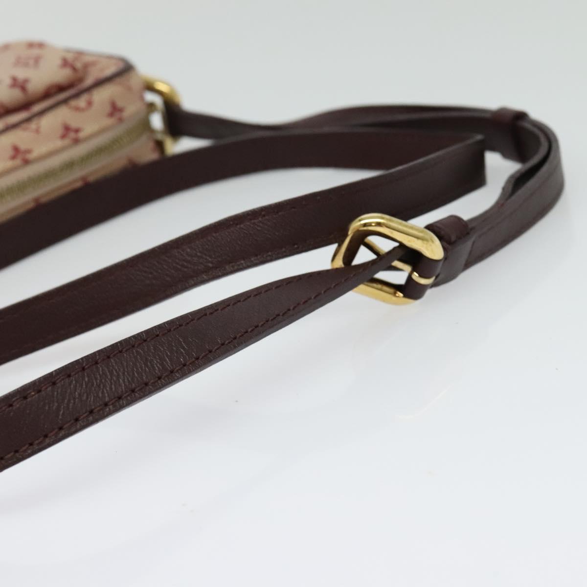 LOUIS VUITTON Monogram Mini Juliet MM Shoulder Bag Red M92219 LV Auth 137220