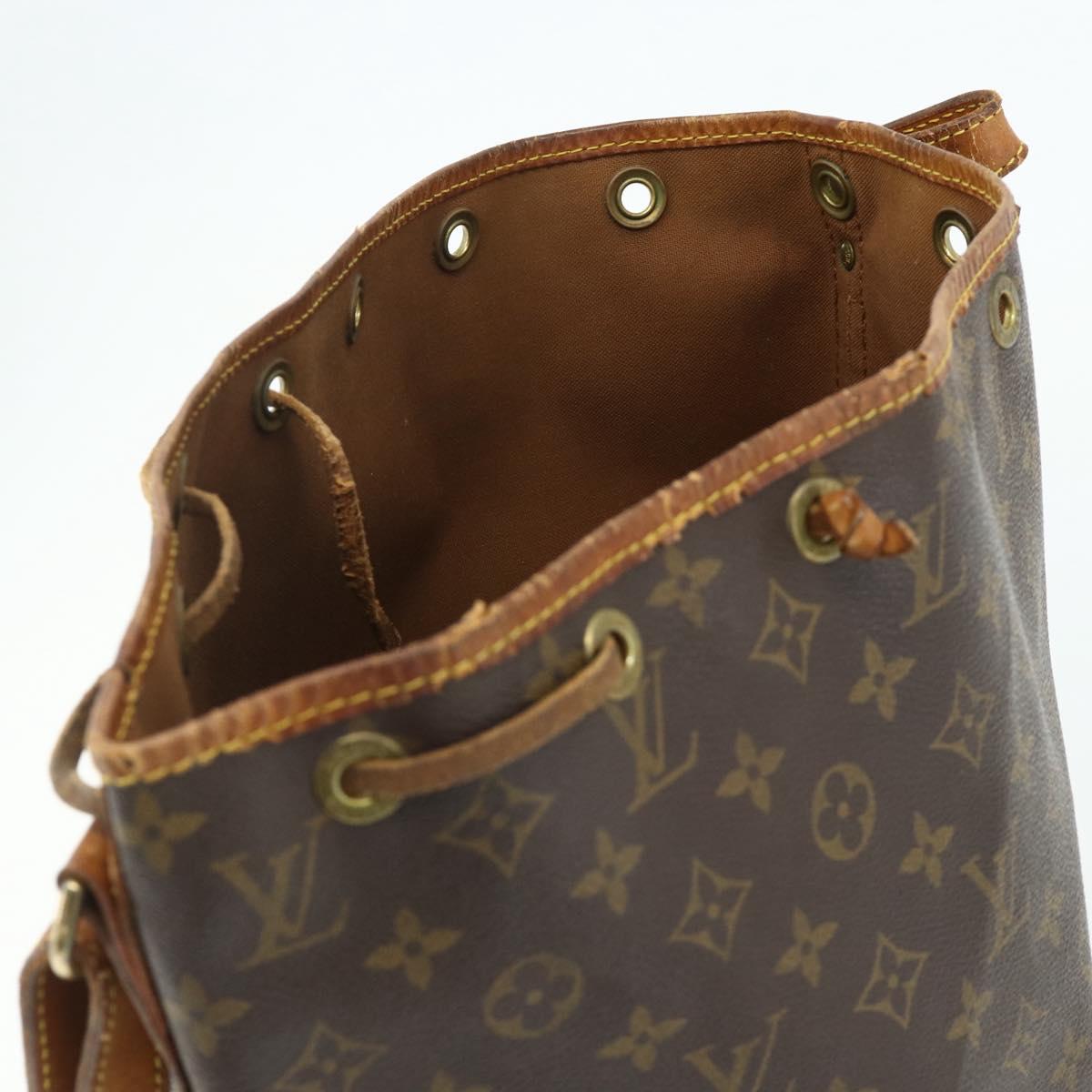 LOUIS VUITTON Monogram Petit Noe Shoulder Bag M42226 LV Auth 137263