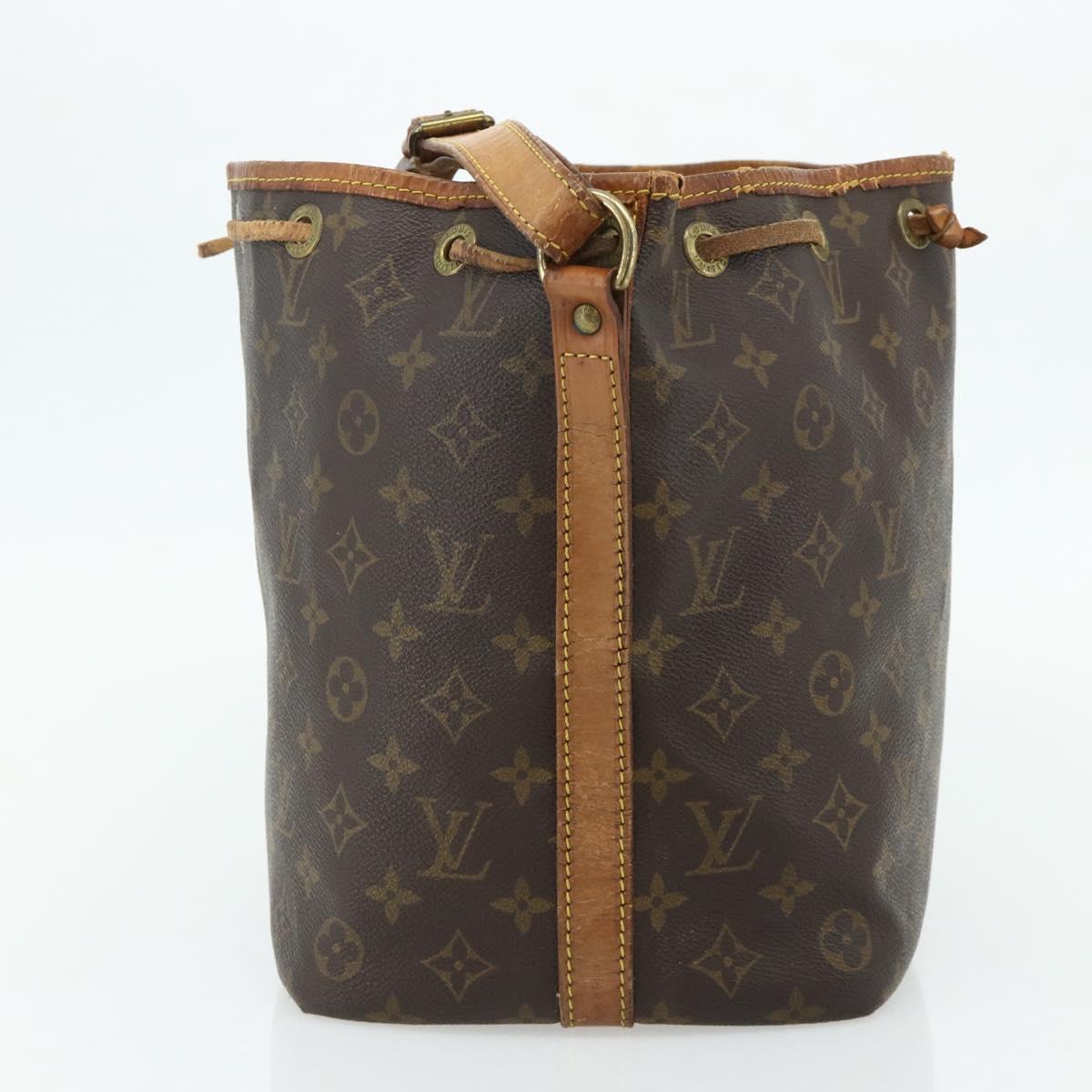 LOUIS VUITTON Monogram Petit Noe Shoulder Bag M42226 LV Auth 137263