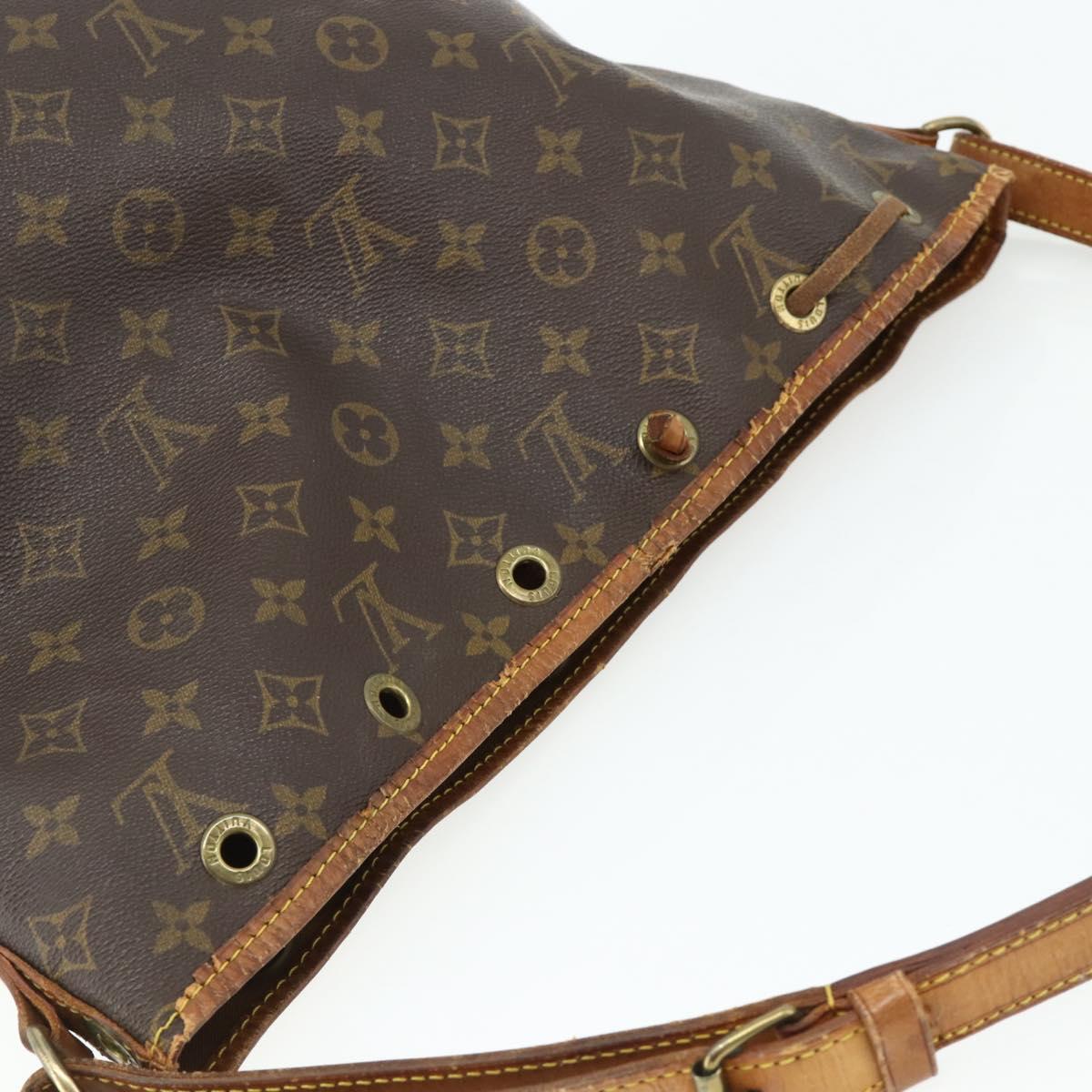 LOUIS VUITTON Monogram Petit Noe Shoulder Bag M42226 LV Auth 137263