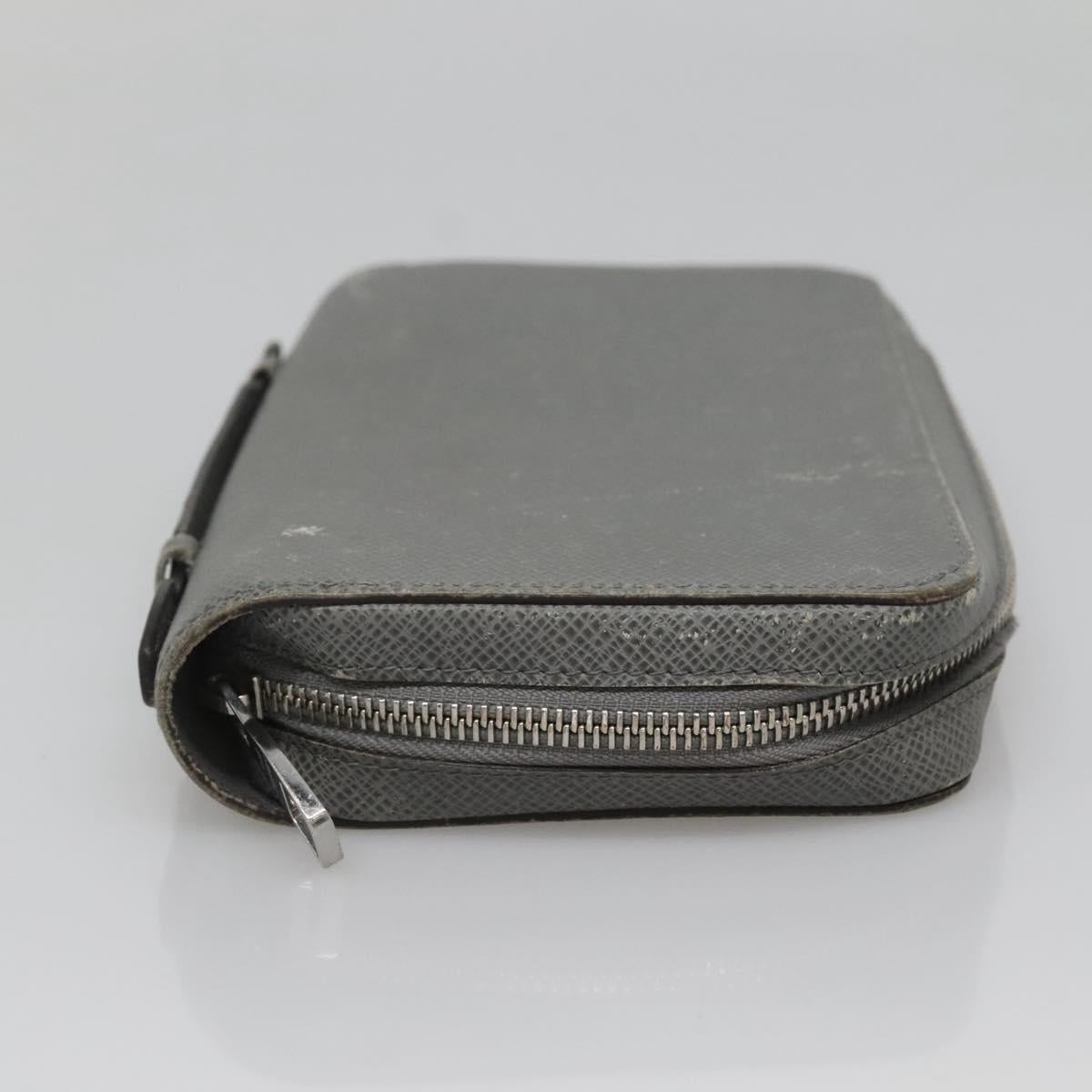 LOUIS VUITTON Taiga Zippy XL Long Wallet Gracie M42856 LV Auth 137308