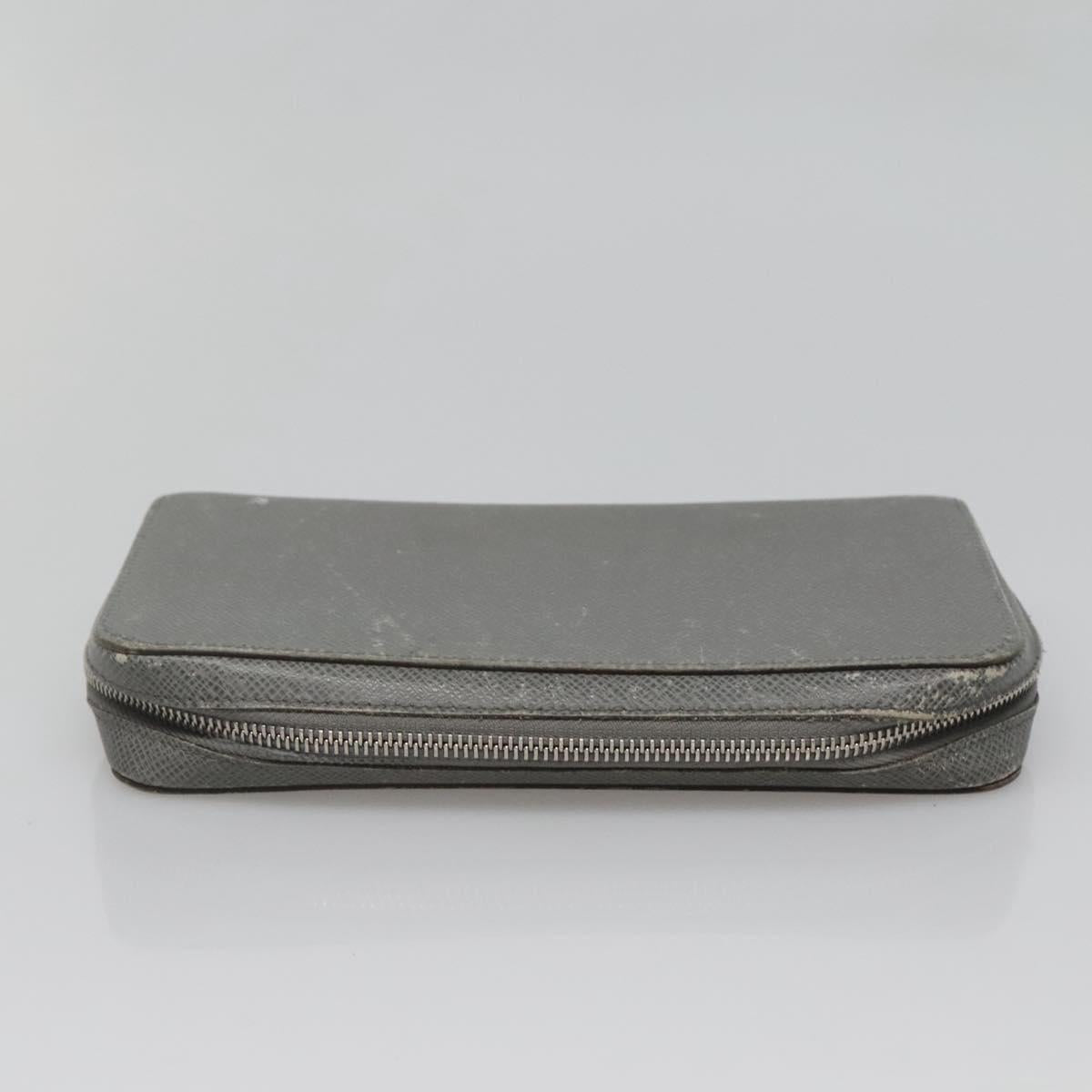 LOUIS VUITTON Taiga Zippy XL Long Wallet Gracie M42856 LV Auth 137308