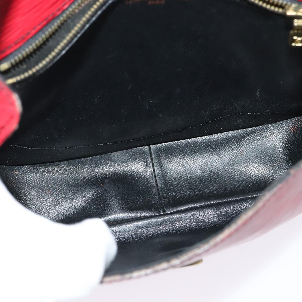 LOUIS VUITTON Epi Saint Cloud GM Shoulder Bag Red M52197 LV Auth 137330