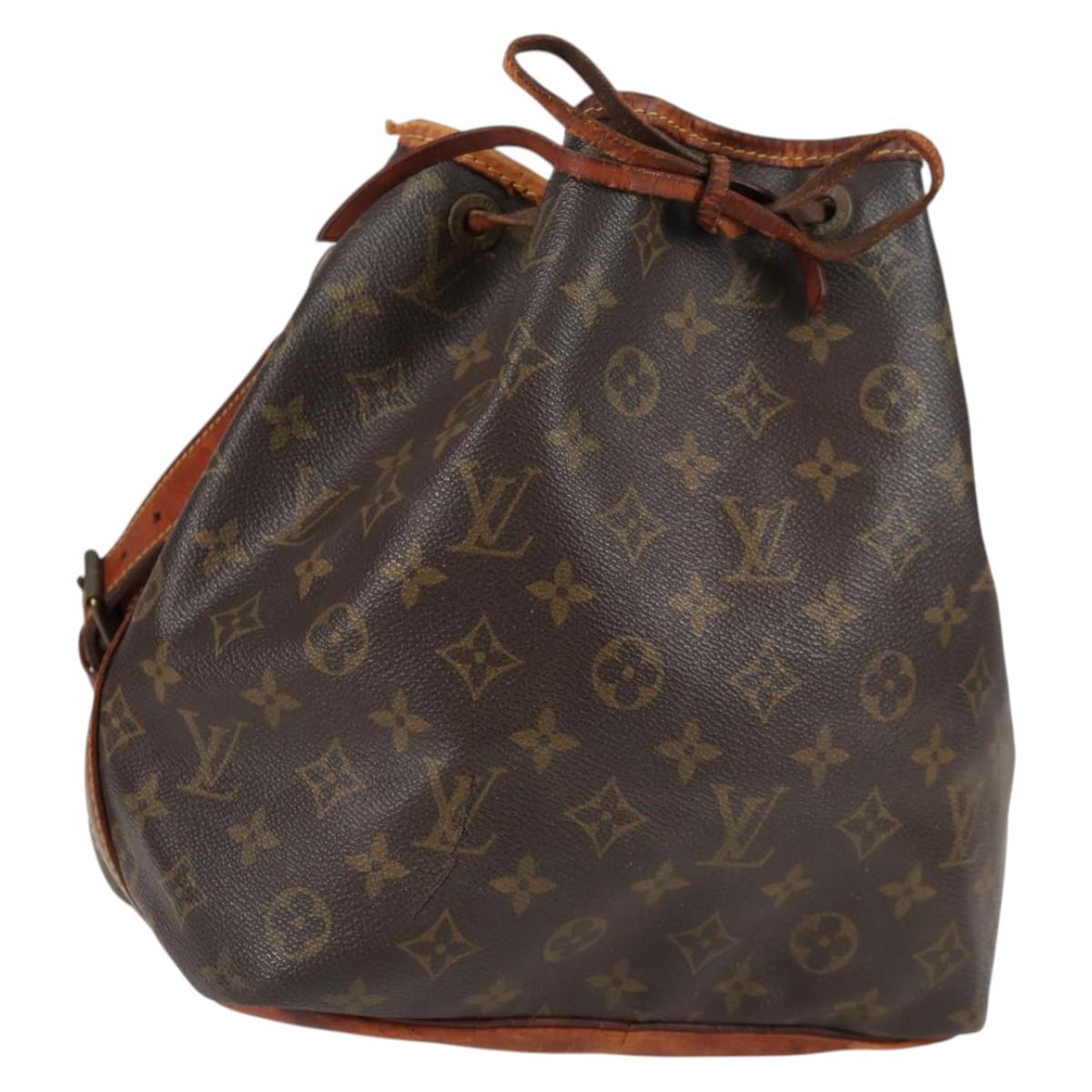 LOUIS VUITTON Monogram Petit Noe Shoulder Bag M42226 LV Auth 137554