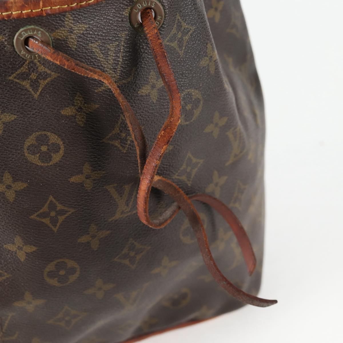 LOUIS VUITTON Monogram Petit Noe Shoulder Bag M42226 LV Auth 137554