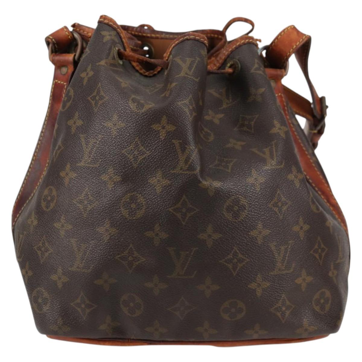 LOUIS VUITTON Monogram Petit Noe Shoulder Bag M42226 LV Auth 137554