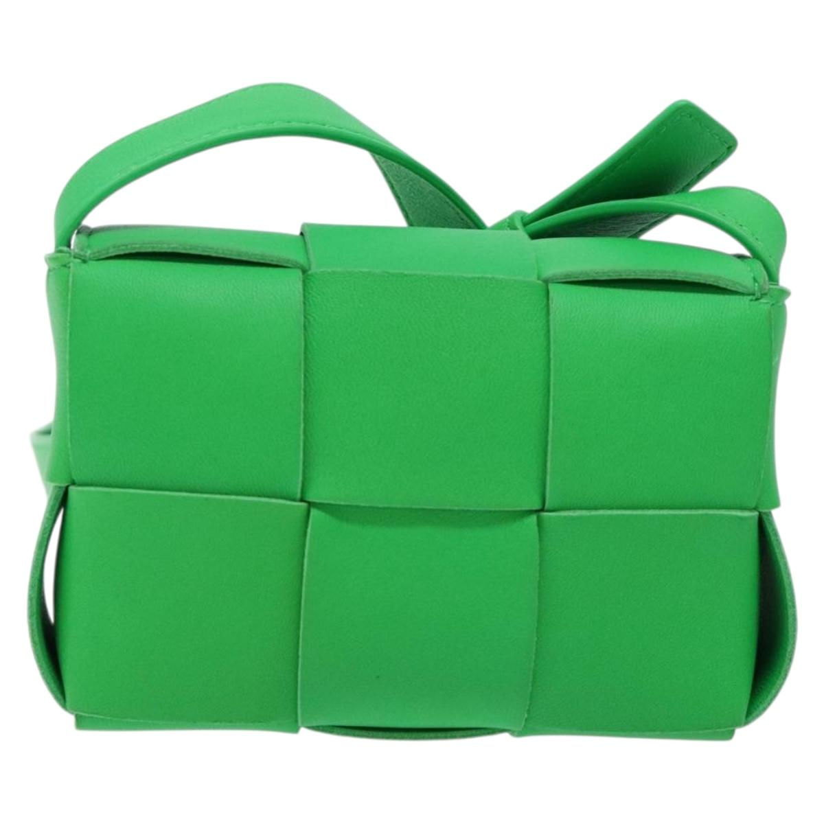 BOTTEGA VENETA MAXI INTRECCIATO Candy Cassette Bag Leather Green Auth 137583