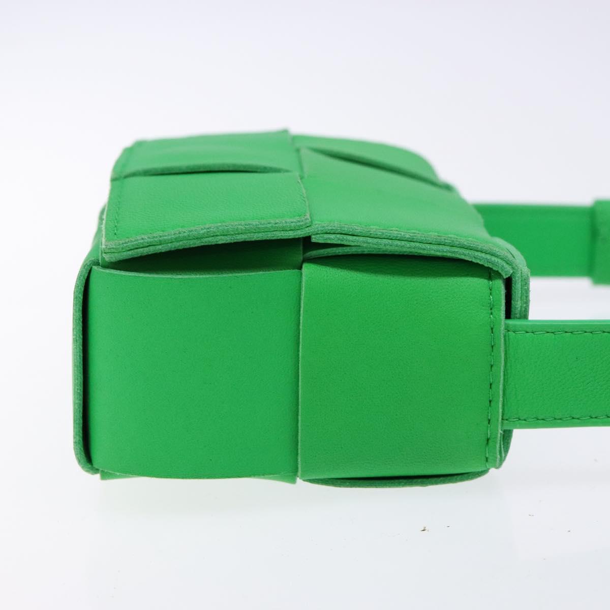 BOTTEGA VENETA MAXI INTRECCIATO Candy Cassette Bag Leather Green Auth 137583