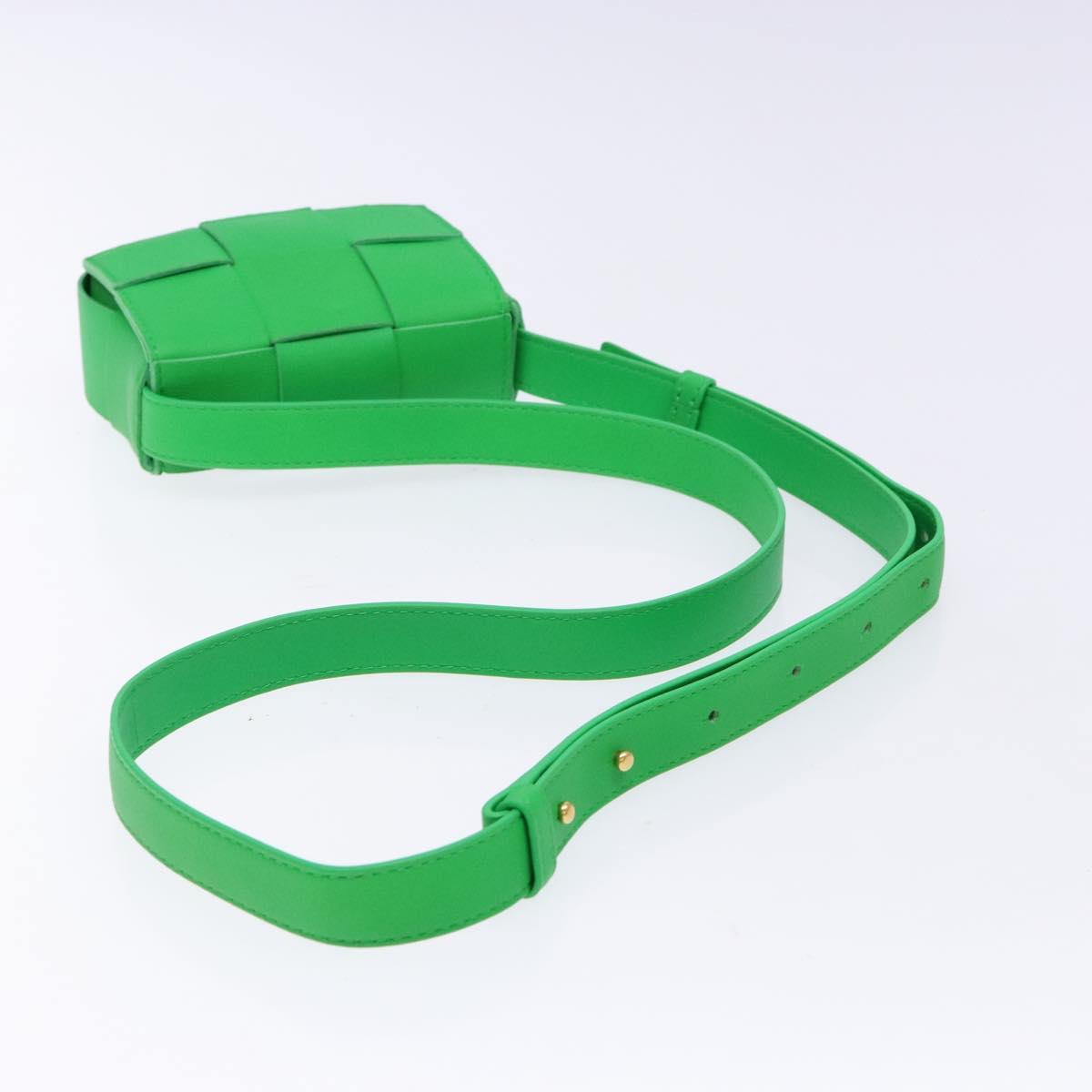 BOTTEGA VENETA MAXI INTRECCIATO Candy Cassette Bag Leather Green Auth 137583