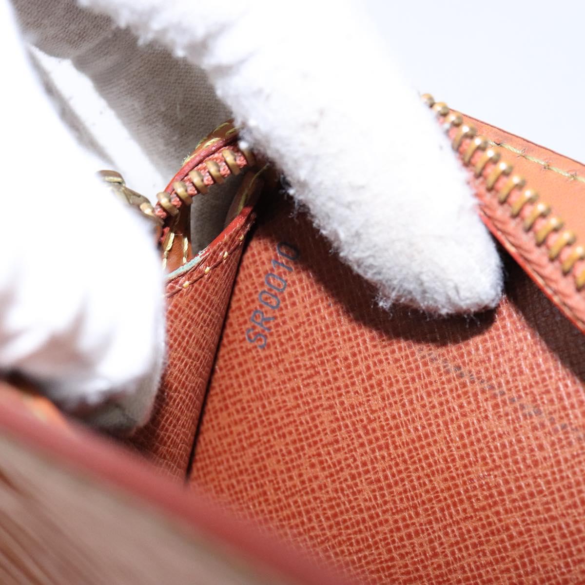 LOUIS VUITTON Epi Pochette Homme Bag Brown Zipangu Gold M52528 LV Auth 138621