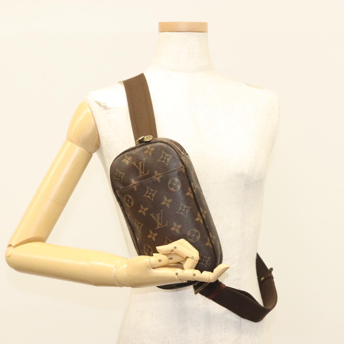 LOUIS VUITTON Monogram Pochette Gange Shoulder Bag M51870 LV Auth 138641