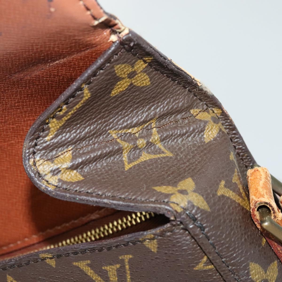 LOUIS VUITTON Monogram Saint Cloud GM Shoulder Bag M51242 LV Auth 138642