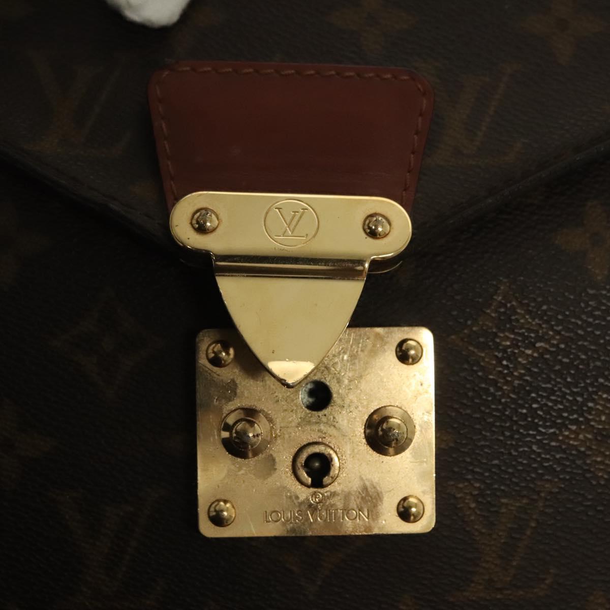 LOUIS VUITTON Monogram Porte Documents Bandouliere Bag M53338 Auth 138687