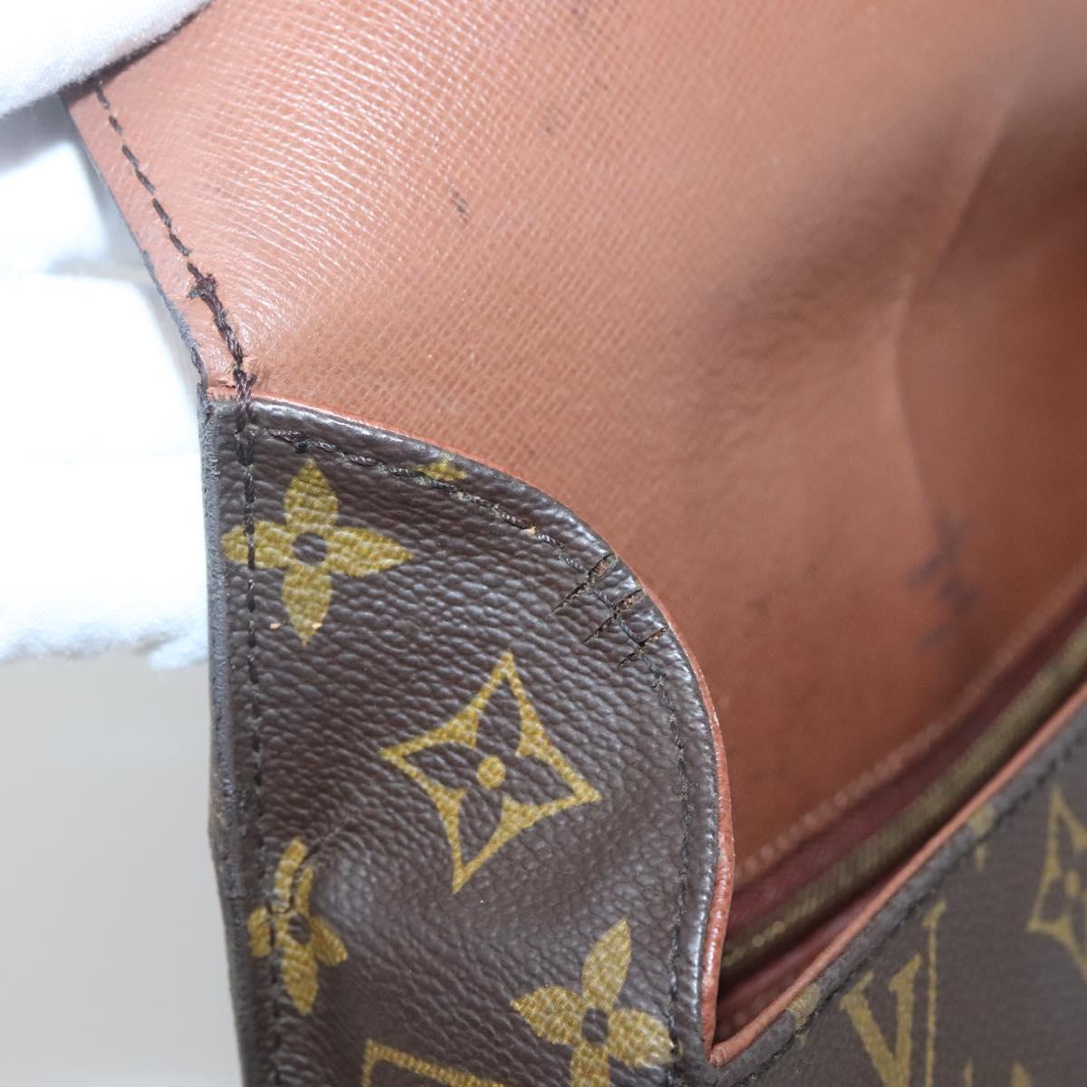 LOUIS VUITTON Monogram Saint Cloud GM Shoulder Bag M51242 LV Auth 138712