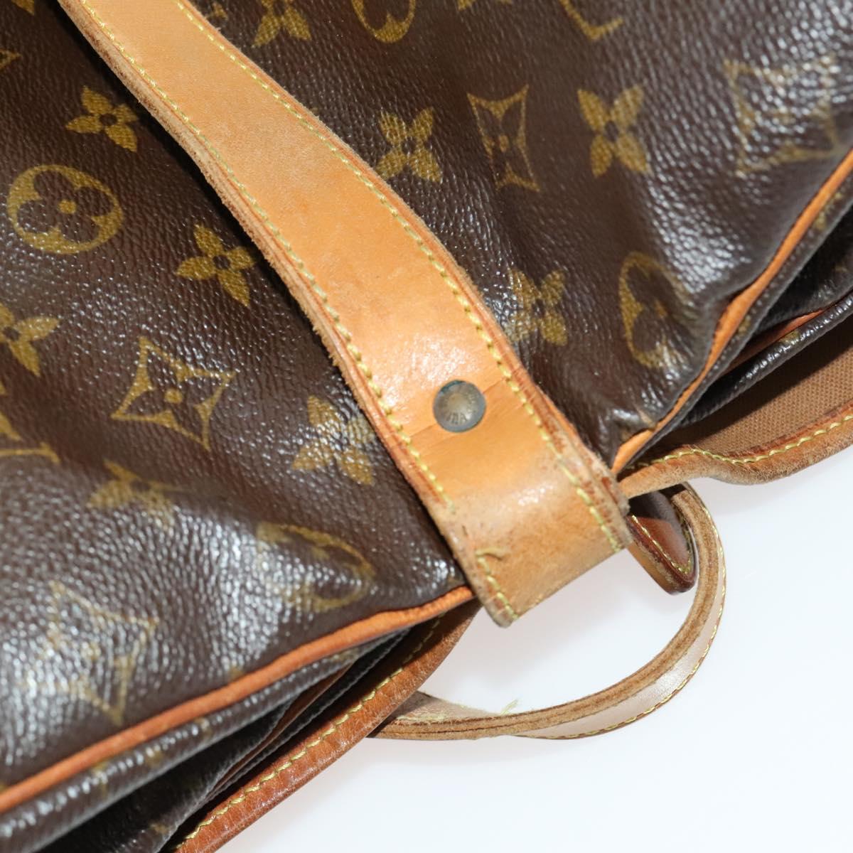 LOUIS VUITTON Monogram Saumur 35 Shoulder Bag M42254 LV Auth 138785