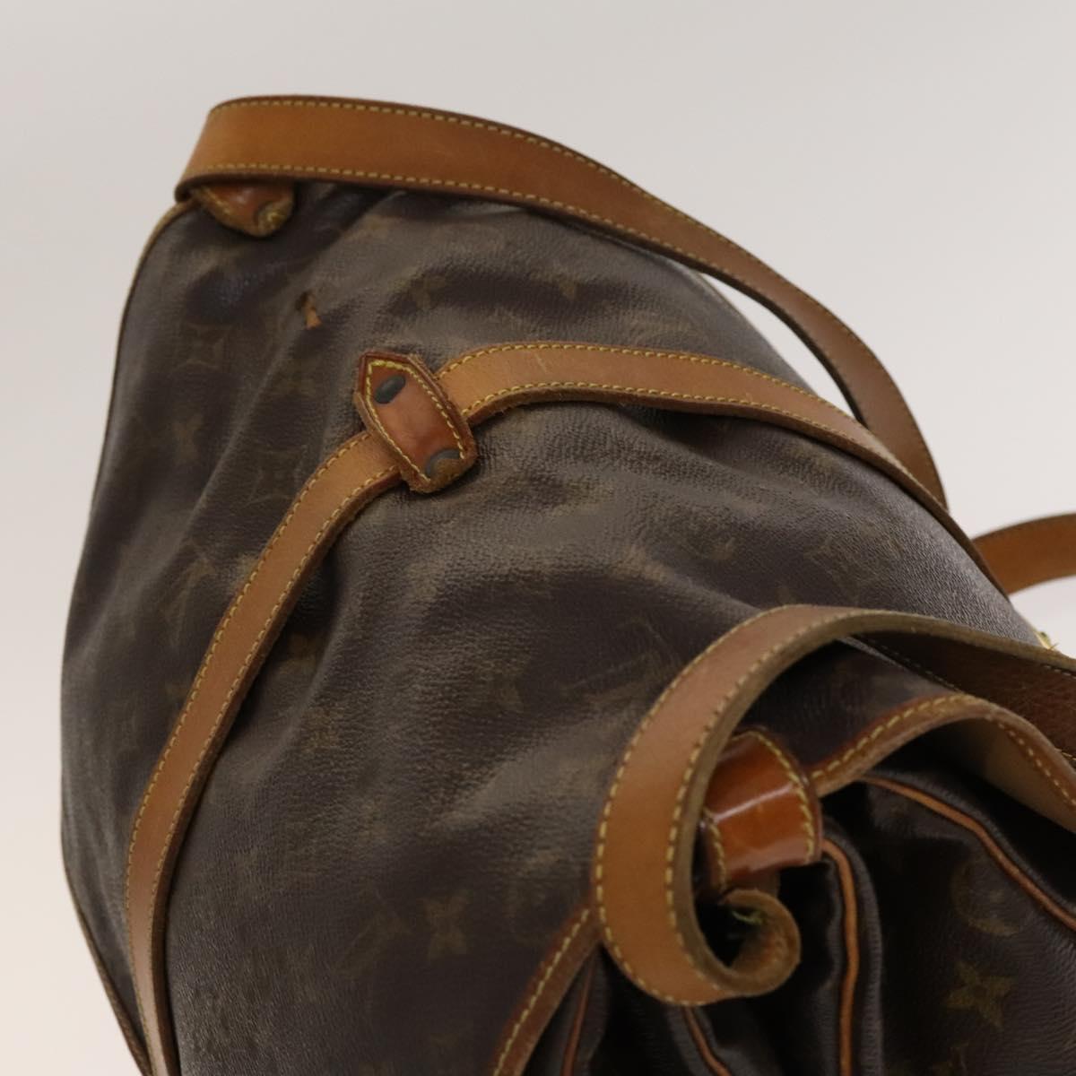 LOUIS VUITTON Monogram Saumur 35 Shoulder Bag M42254 LV Auth 138785