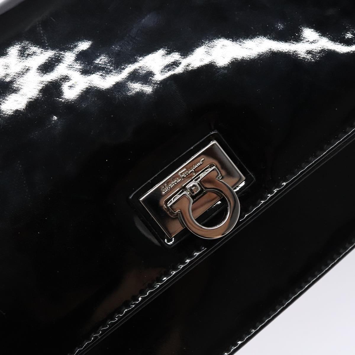 Salvatore Ferragamo Chain Gancini Shoulder Bag Enamel Black Silver Auth 138867