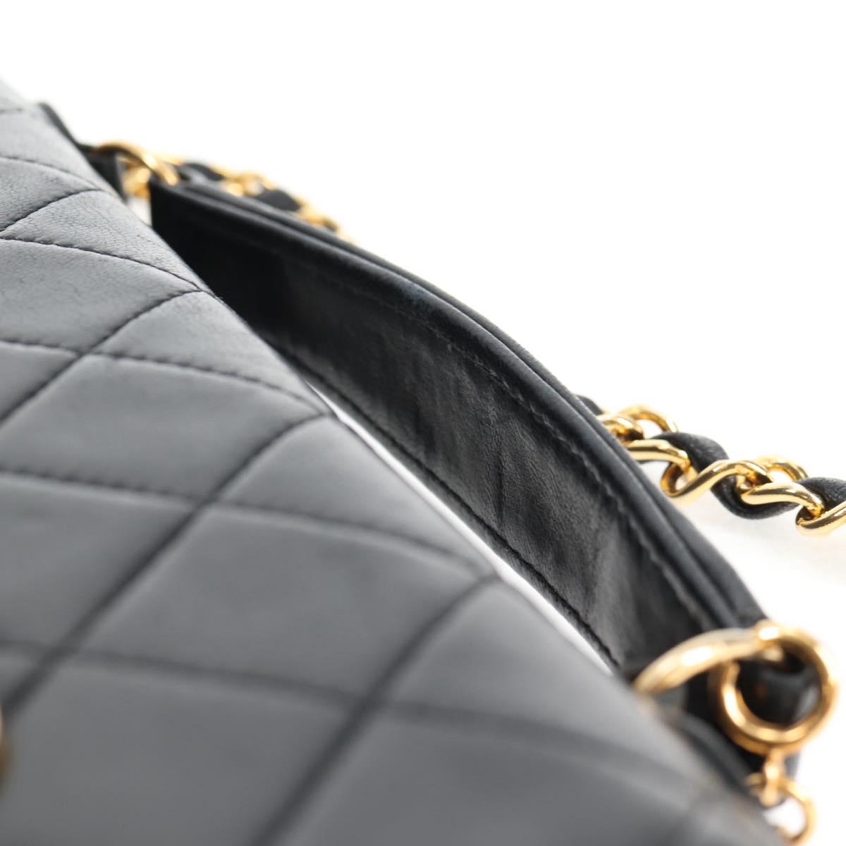 CHANEL Matelasse Double Turn Lock Coco Chain Bag Lamb Skin CC Auth 138976SA