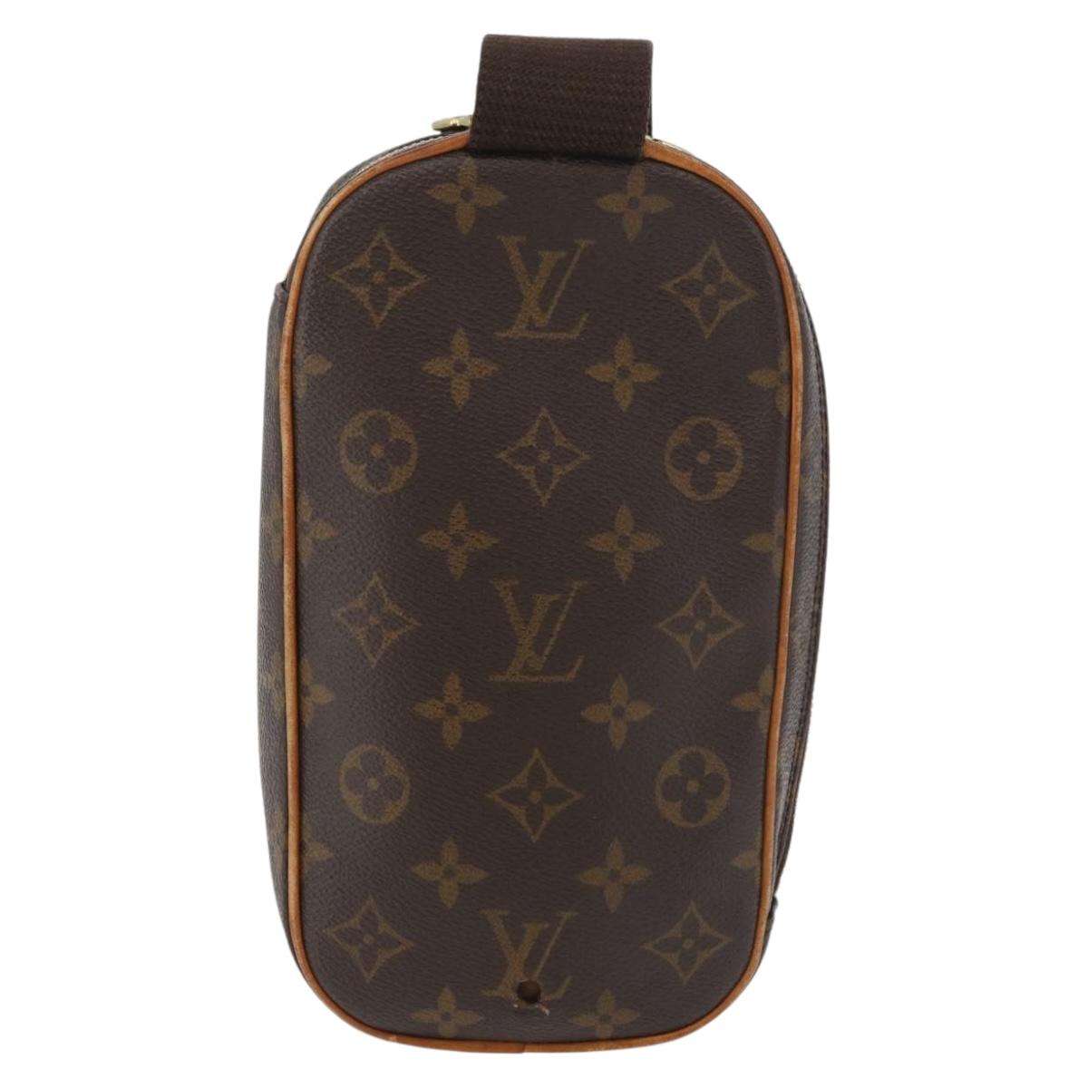 LOUIS VUITTON Monogram Pochette Gange Shoulder Bag M51870 LV Auth 139079
