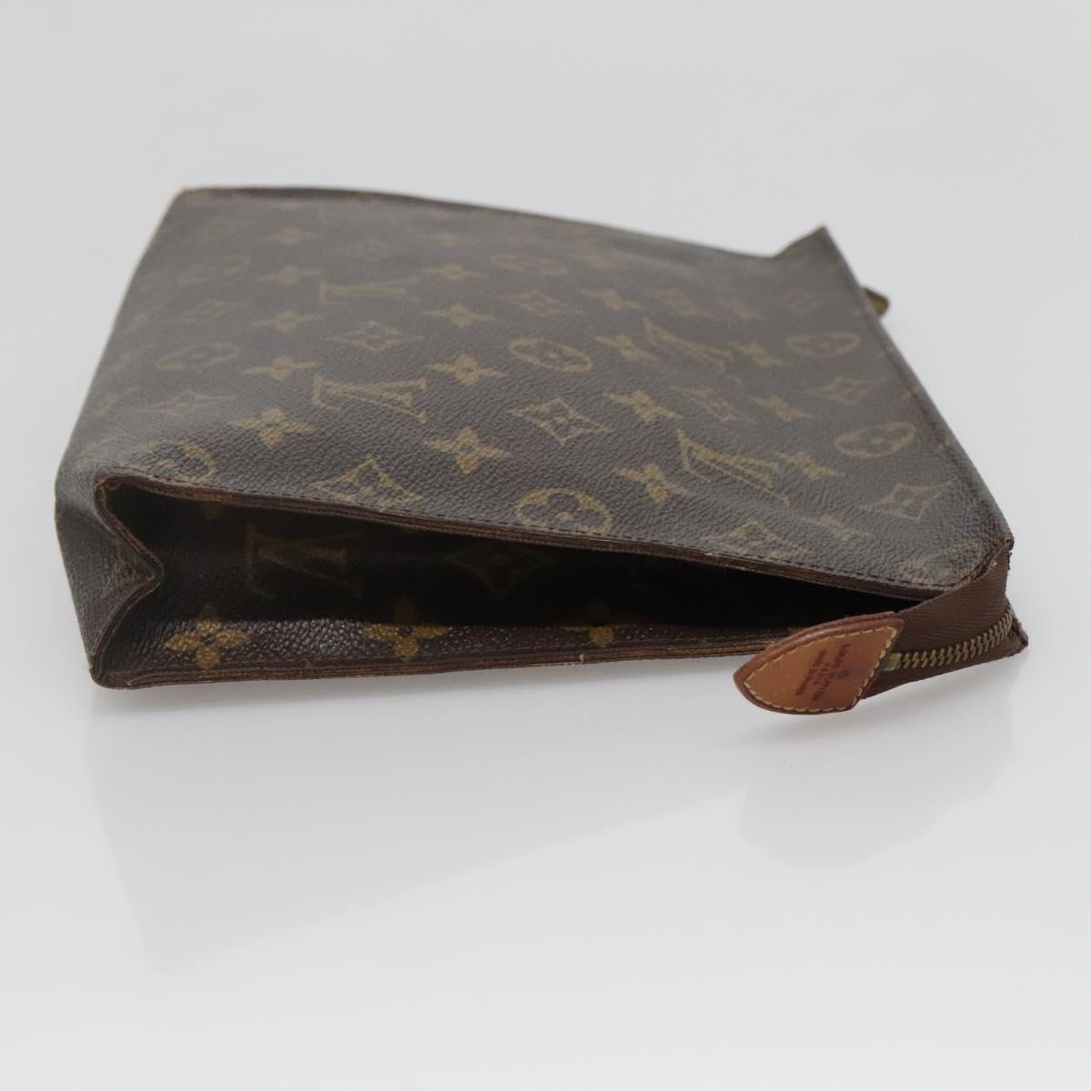 LOUIS VUITTON Monogram Poche Toilette 26 Pouch M47542 LV Auth 139164