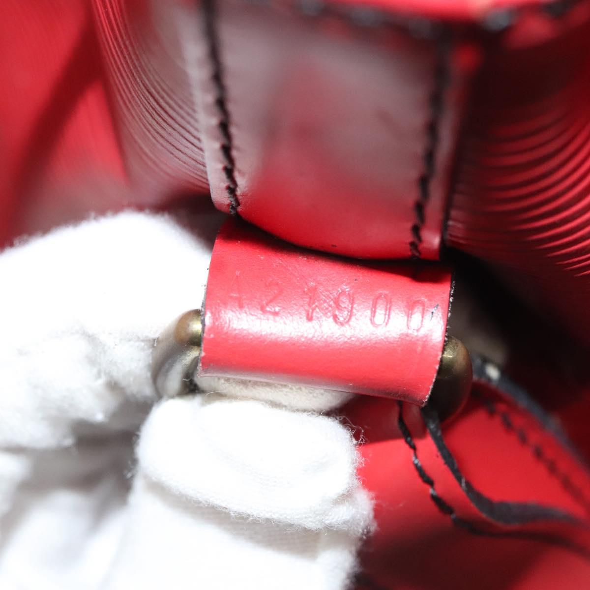 LOUIS VUITTON Epi Petit Noe Shoulder Bag Red M44107 LV Auth 139346