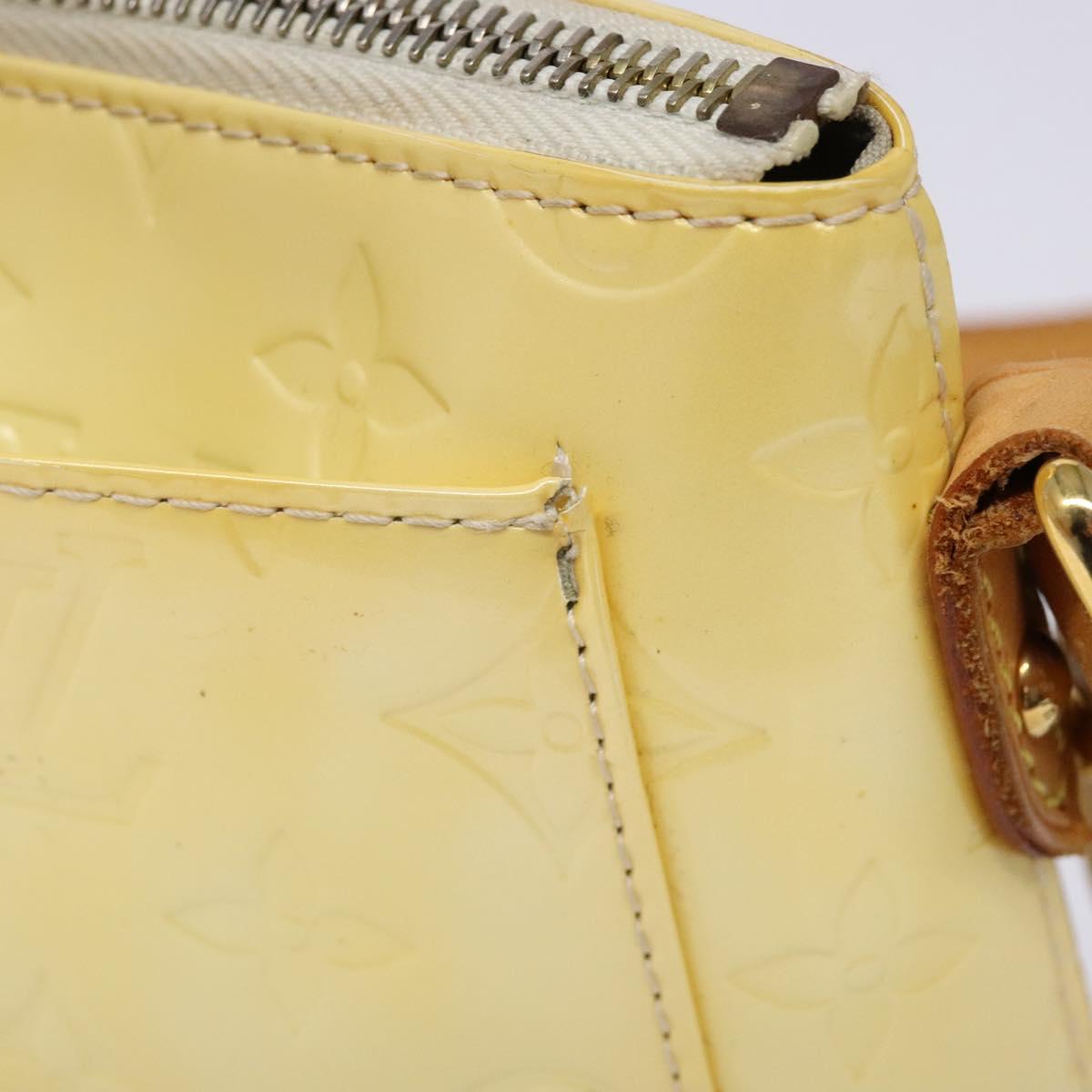 LOUIS VUITTON Monogram Vernis Minna Street Shoulder Bag Perle M91509 Auth 139504