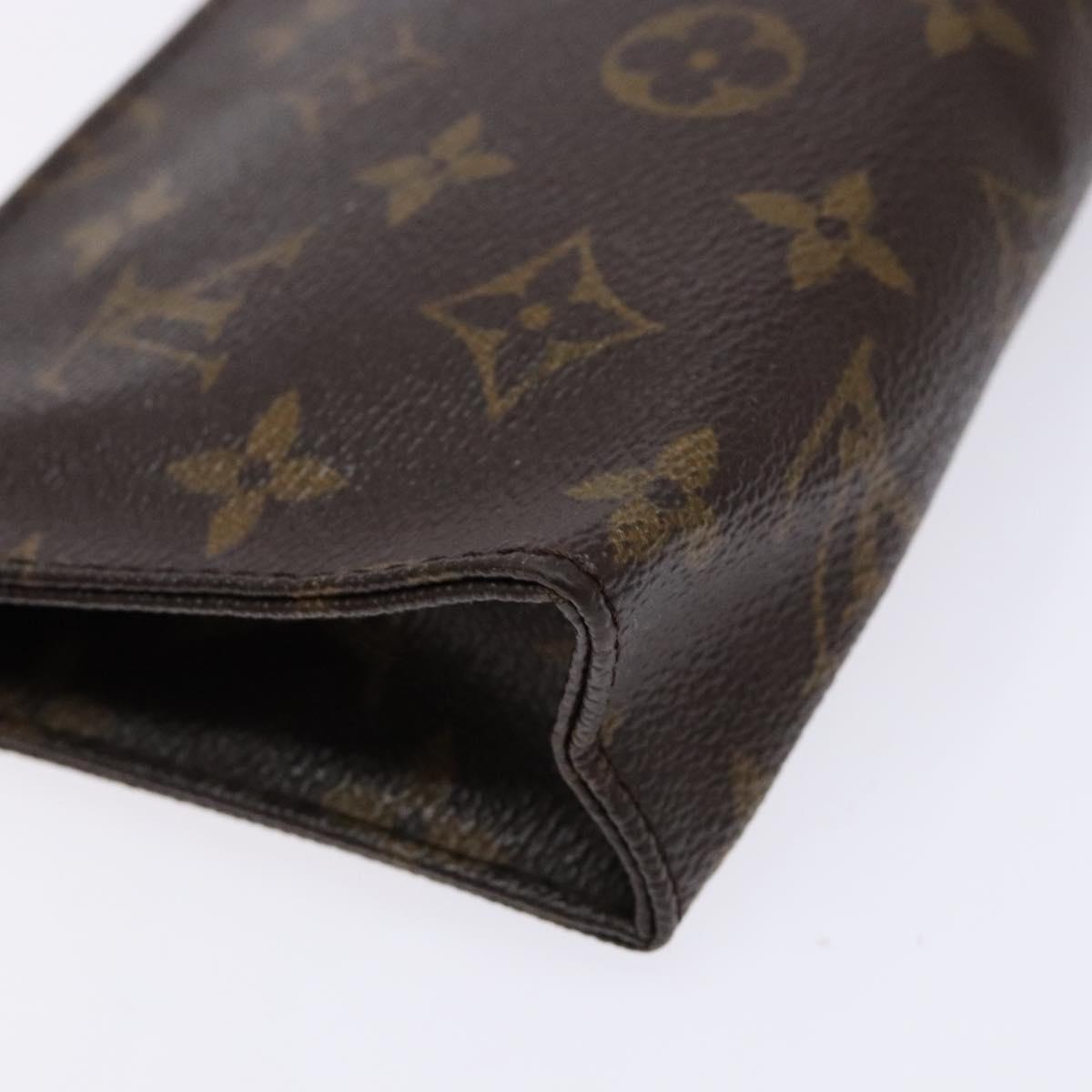 LOUIS VUITTON Monogram Poche Toilette 15 Pouch M47546 LV Auth 139618